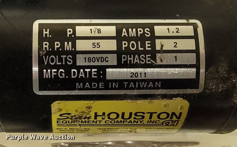 image for item ME9759 Shop Fox W1812  wood planer