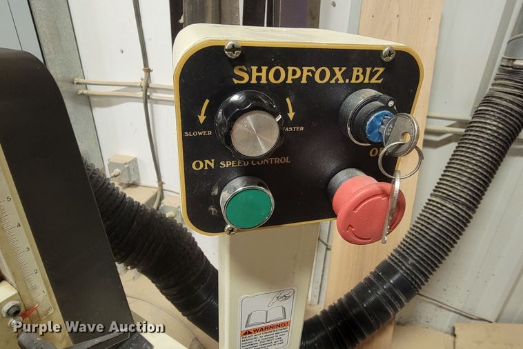 image for item ME9759 Shop Fox W1812  wood planer