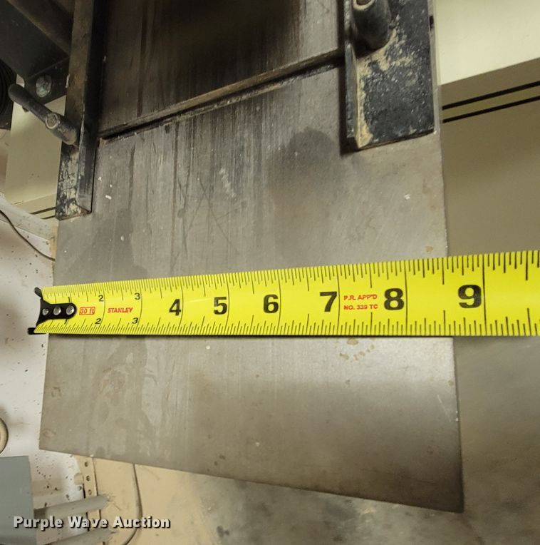 image for item ME9759 Shop Fox W1812  wood planer