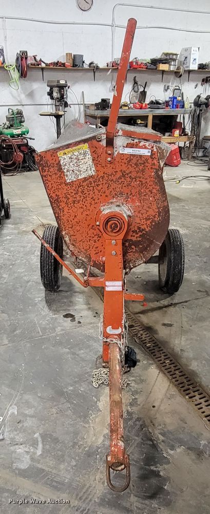image for item ME9762 Crown  cement mixer