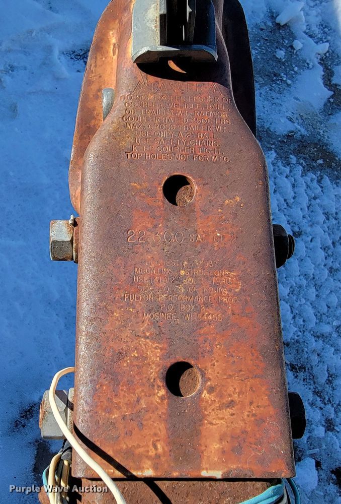 image for item ME9765 (2) pot hole patchers