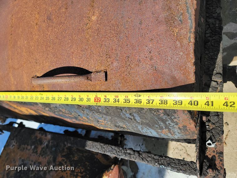 image for item ME9765 (2) pot hole patchers