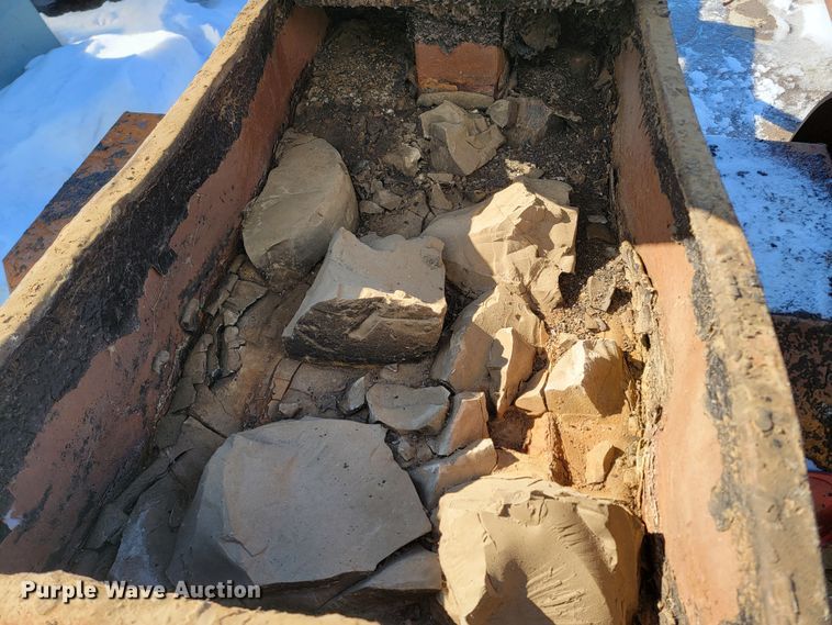 image for item ME9765 (2) pot hole patchers