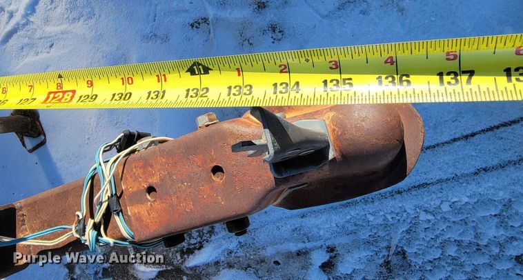 image for item ME9765 (2) pot hole patchers