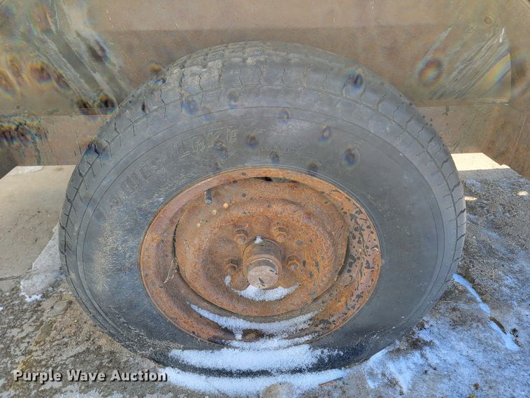 image for item ME9765 (2) pot hole patchers