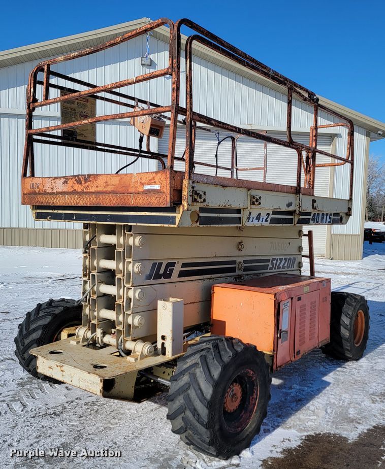 image for item ME9766 1995 JLG 40RTS  scissor lift
