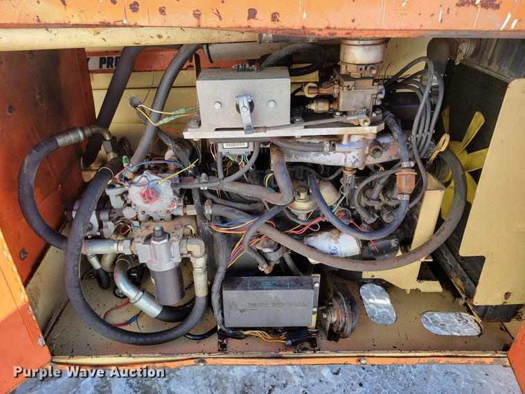 image for item ME9766 1995 JLG 40RTS  scissor lift