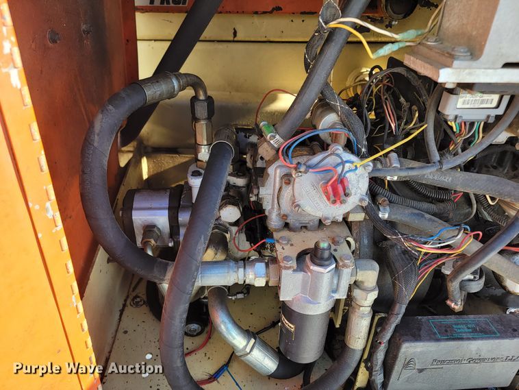 image for item ME9766 1995 JLG 40RTS  scissor lift