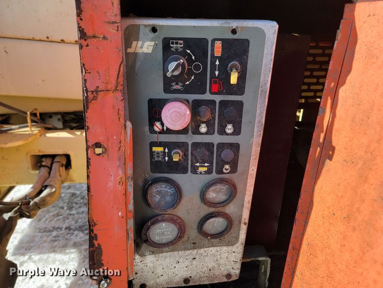 image for item ME9766 1995 JLG 40RTS  scissor lift