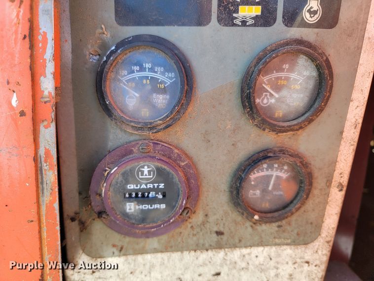 image for item ME9766 1995 JLG 40RTS  scissor lift