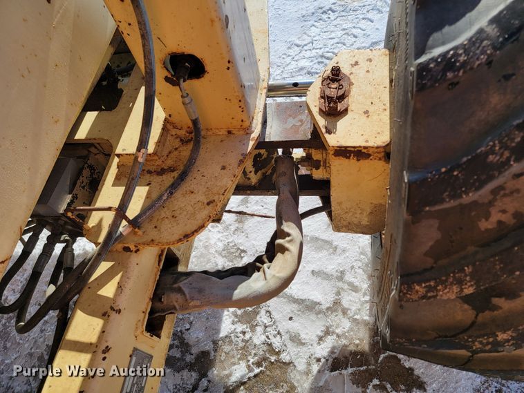 image for item ME9766 1995 JLG 40RTS  scissor lift