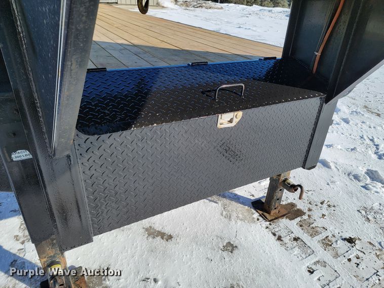 image for item ME9767 2007 PJ  equipment trailer