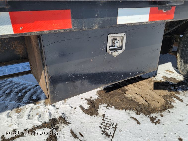 image for item ME9767 2007 PJ  equipment trailer