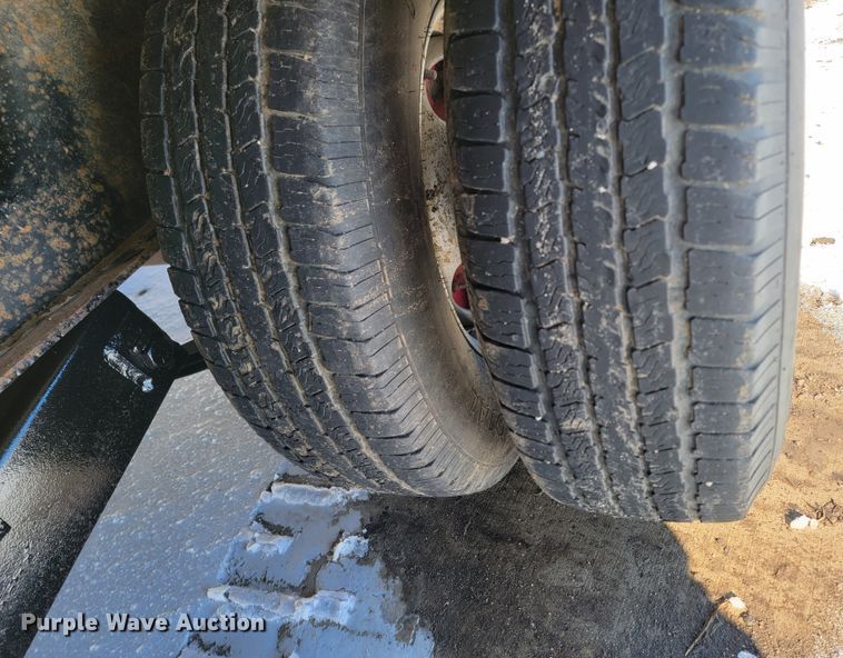 image for item ME9767 2007 PJ  equipment trailer