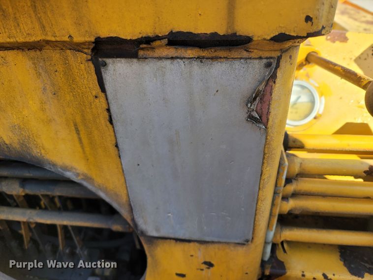 image for item MH9670 1991 International 4900  digger derrick truck