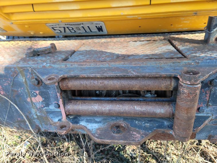 image for item MH9670 1991 International 4900  digger derrick truck