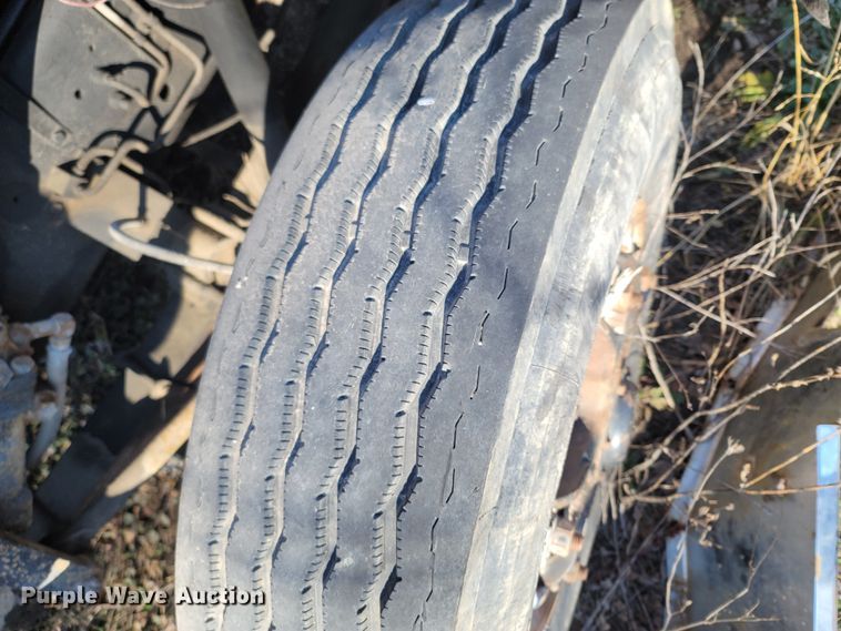 image for item MH9670 1991 International 4900  digger derrick truck