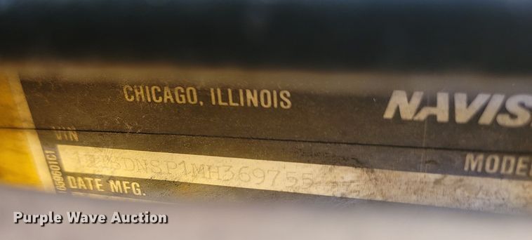 image for item MH9670 1991 International 4900  digger derrick truck