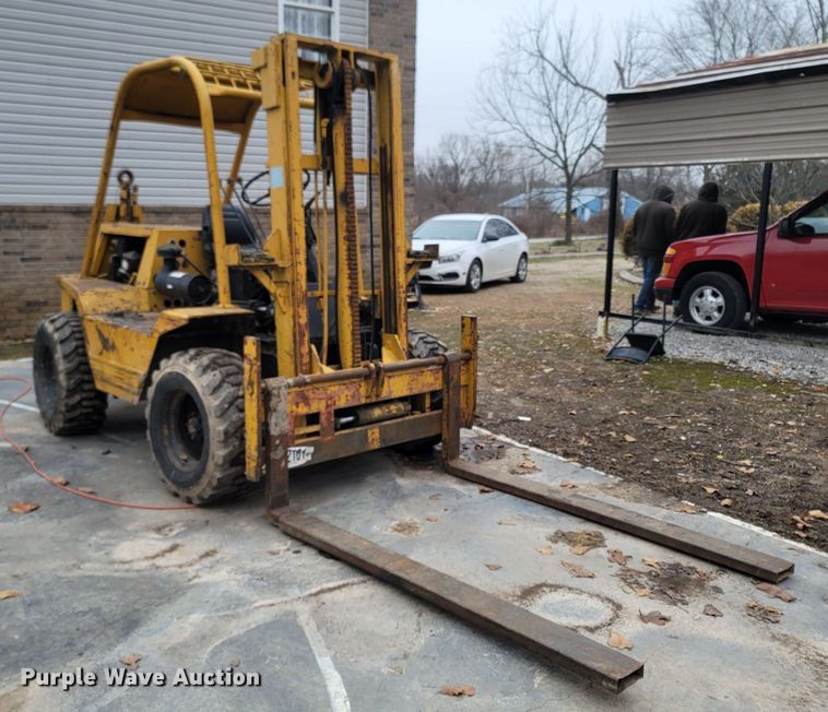 image for item MH9763 Champ C-140  forklift