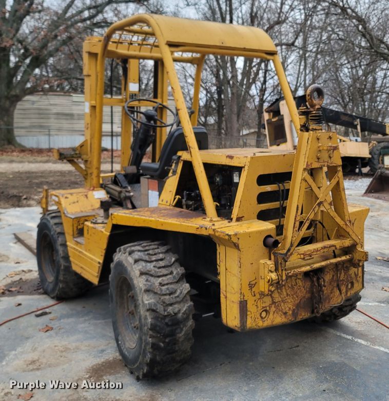 image for item MH9763 Champ C-140  forklift