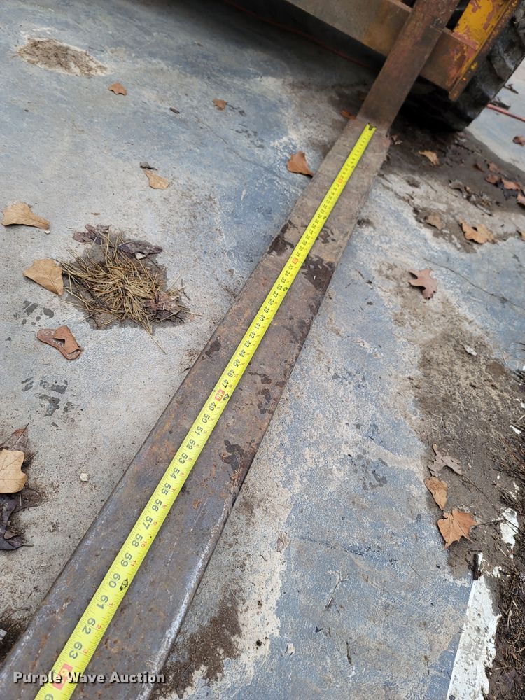 image for item MH9763 Champ C-140  forklift