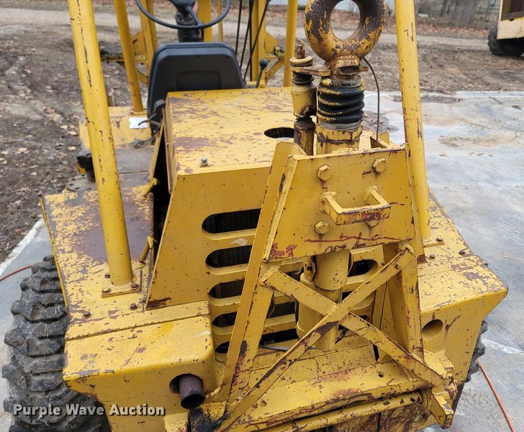 image for item MH9763 Champ C-140  forklift