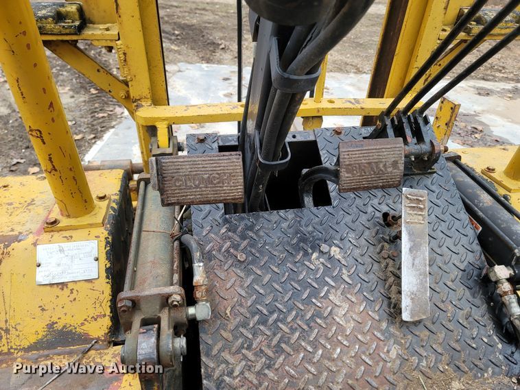 image for item MH9763 Champ C-140  forklift