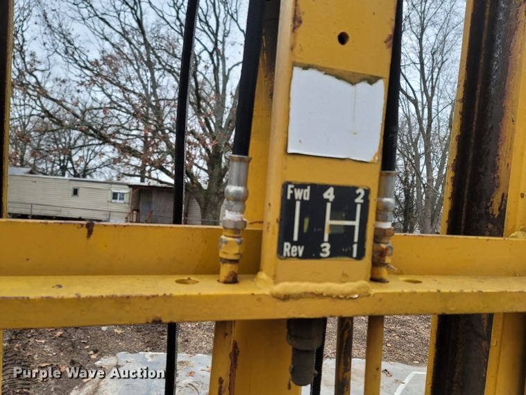 image for item MH9763 Champ C-140  forklift