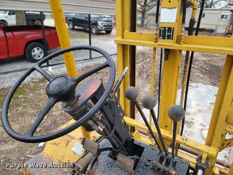 image for item MH9763 Champ C-140  forklift