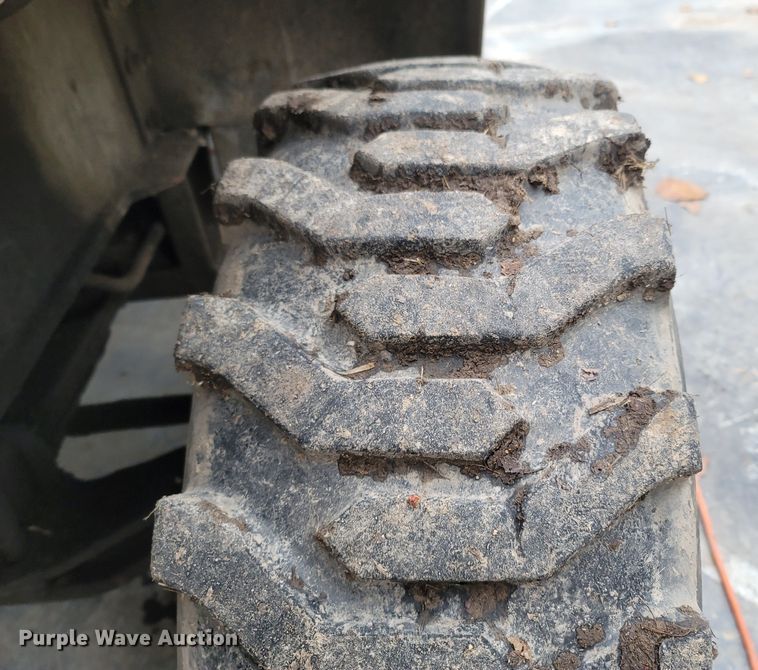 image for item MH9763 Champ C-140  forklift