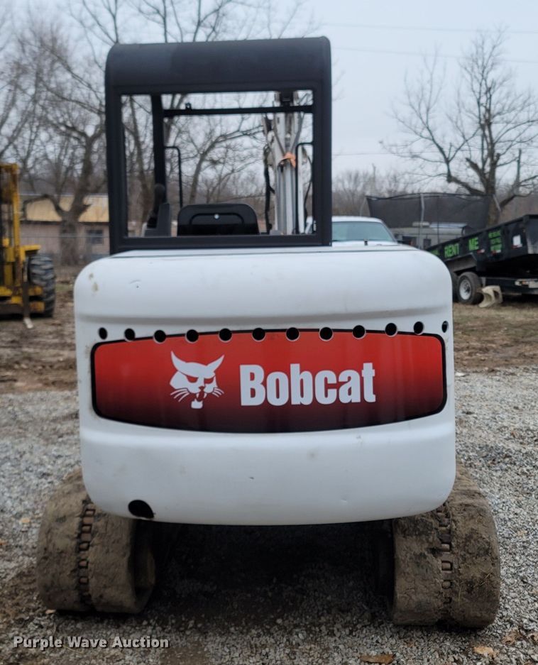 image for item MH9767 2003 Bobcat 341  mini excavator