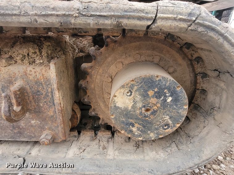 image for item MH9767 2003 Bobcat 341  mini excavator