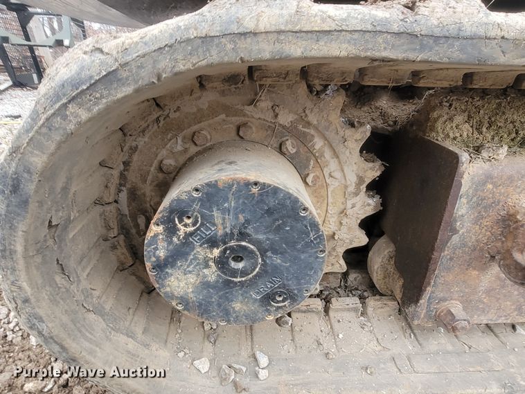 image for item MH9767 2003 Bobcat 341  mini excavator