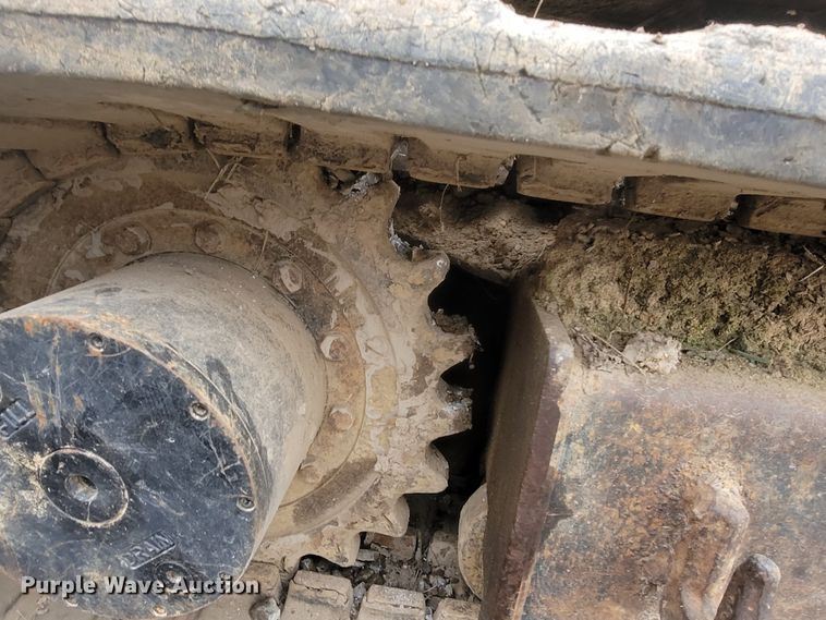 image for item MH9767 2003 Bobcat 341  mini excavator