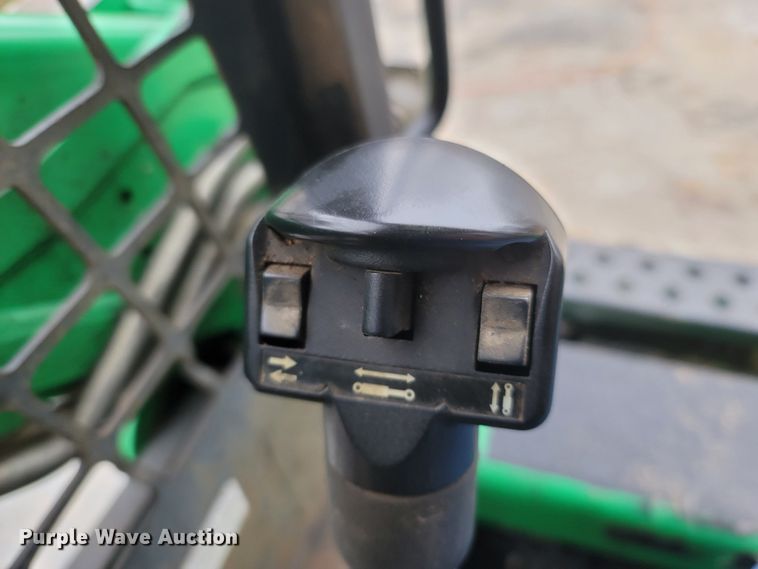 image for item MH9768 2007 Bobcat T190  tracked skid steer loader