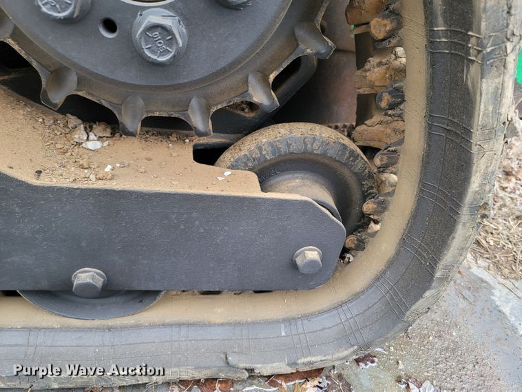 image for item MH9768 2007 Bobcat T190  tracked skid steer loader