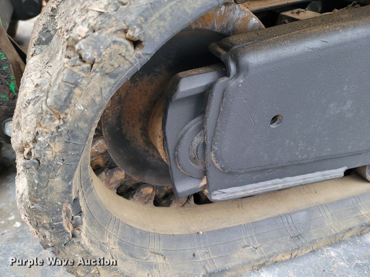 image for item MH9768 2007 Bobcat T190  tracked skid steer loader