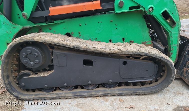 image for item MH9768 2007 Bobcat T190  tracked skid steer loader