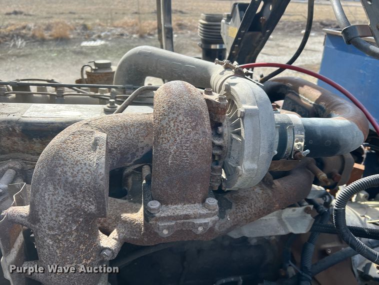 image for item MM9052 1990 GMC Forward W7  utility / service truck