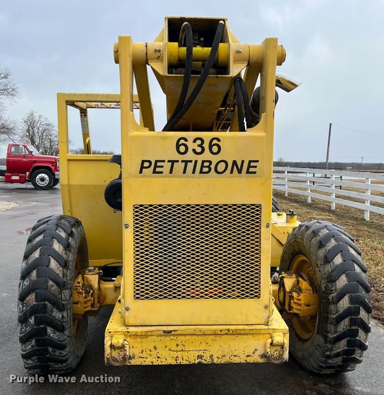 image for item MM9098 1998 Pettibone 636  telehandler
