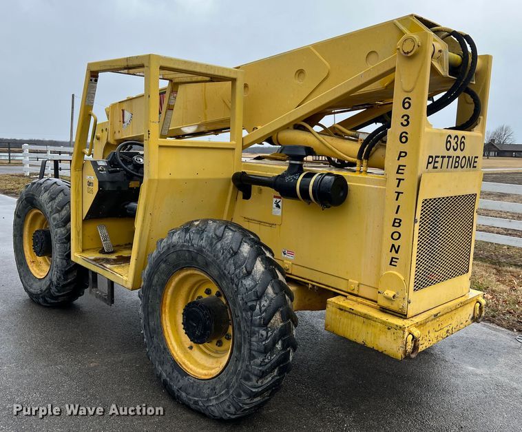 image for item MM9098 1998 Pettibone 636  telehandler
