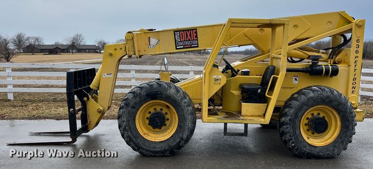 image for item MM9098 1998 Pettibone 636  telehandler