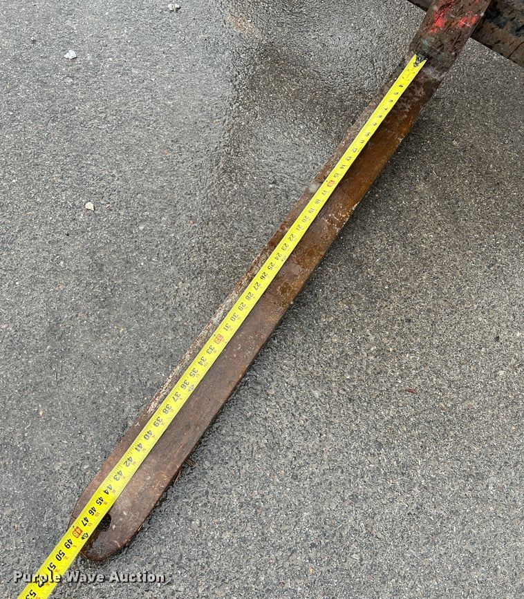 image for item MM9098 1998 Pettibone 636  telehandler