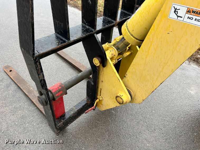 image for item MM9098 1998 Pettibone 636  telehandler