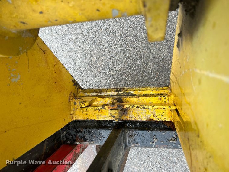 image for item MM9098 1998 Pettibone 636  telehandler