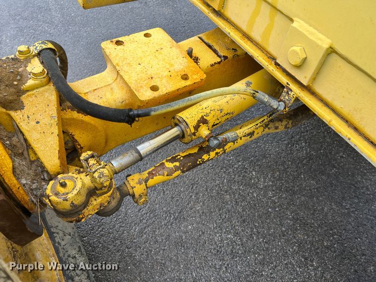 image for item MM9098 1998 Pettibone 636  telehandler