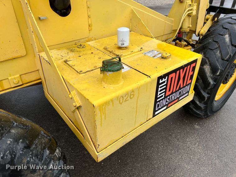 image for item MM9098 1998 Pettibone 636  telehandler