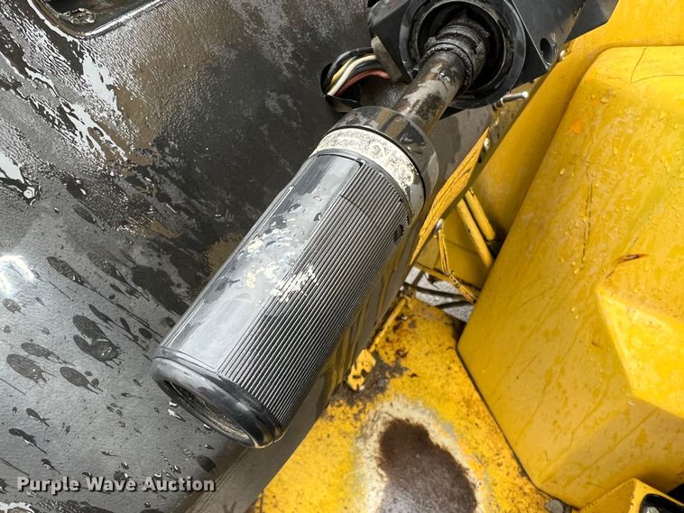 image for item MM9098 1998 Pettibone 636  telehandler