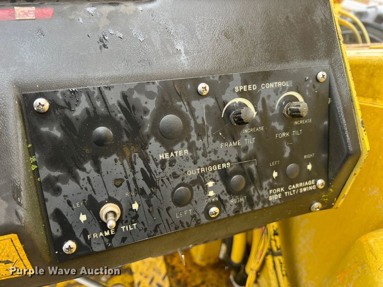 image for item MM9098 1998 Pettibone 636  telehandler