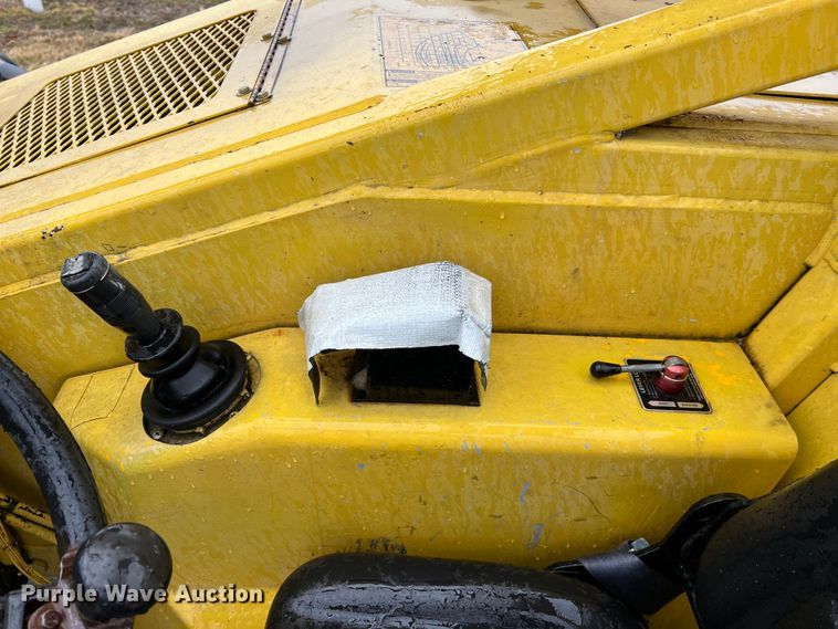 image for item MM9098 1998 Pettibone 636  telehandler